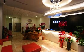 Changju Hotel-附免費停車位