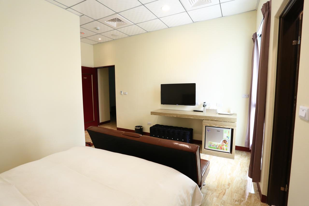 Changju Hotel-附免費停車位 T'ai-tung エクステリア 写真