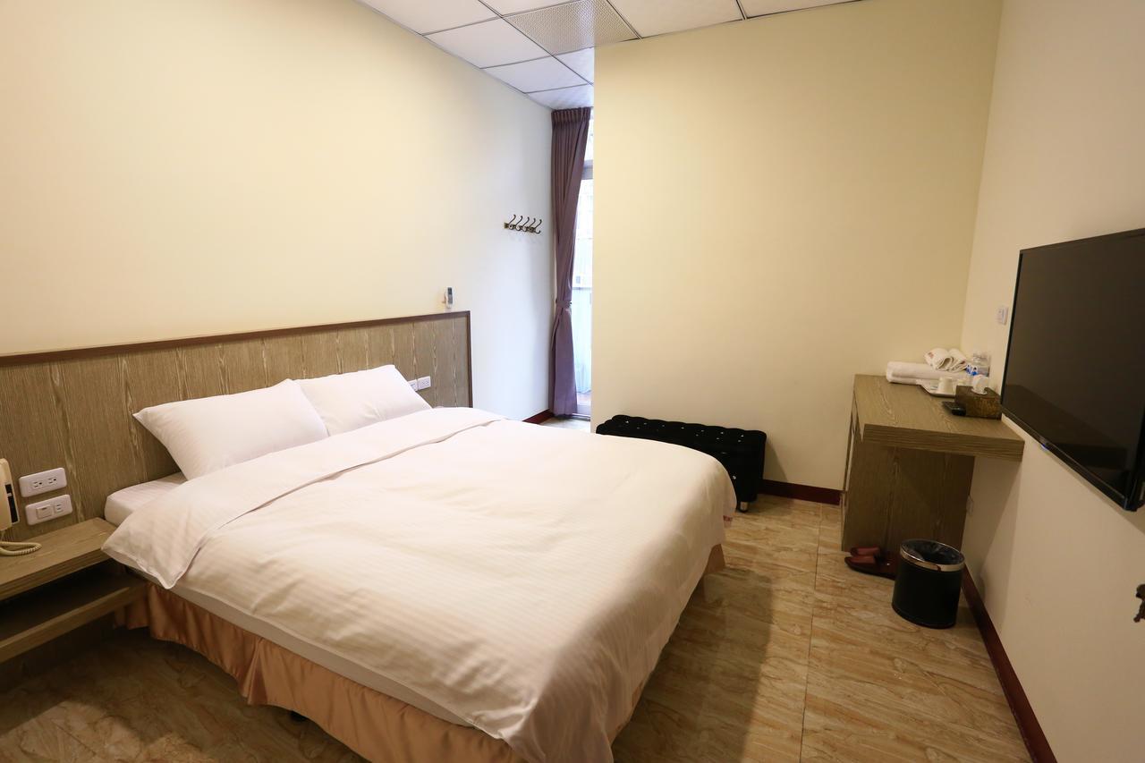 Changju Hotel-附免費停車位 T'ai-tung エクステリア 写真