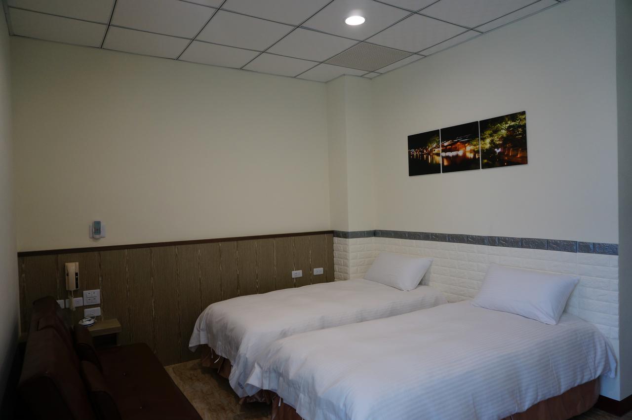 Changju Hotel-附免費停車位 T'ai-tung エクステリア 写真