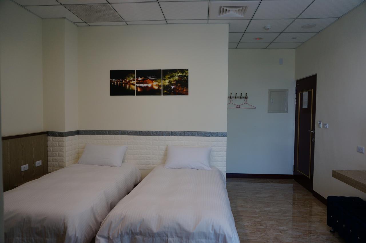 Changju Hotel-附免費停車位 T'ai-tung エクステリア 写真